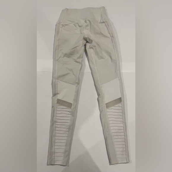 ALO Yoga Highwaist Motot White Womens Leggings   Size- Small - Picture 4 of 4